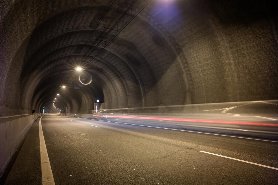 Tunnel